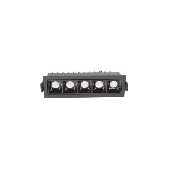 Reflector Empotrable / LUZ Fría / 110 V / 10 W / 750 lúmenes / 50000 h